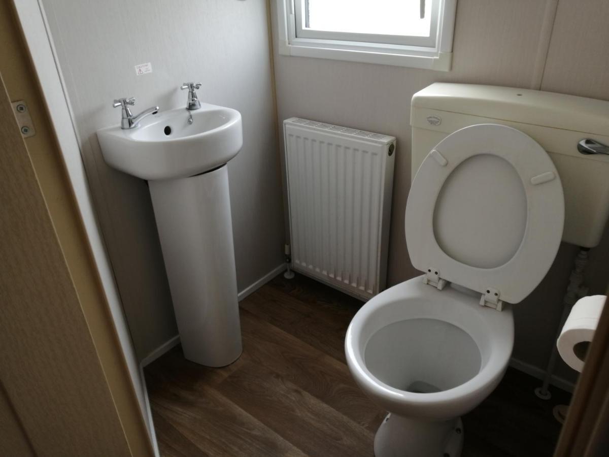 Hotel 617 Seawick à Jaywick Sands Extérieur photo